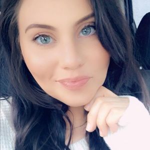 Meet your Posher, Brittany